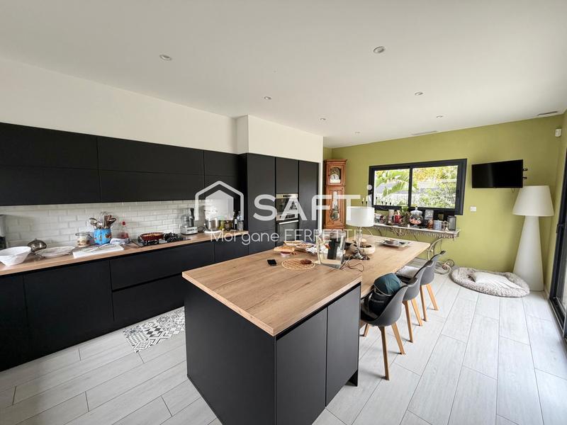 Maison - 157 m² - 4 pièces