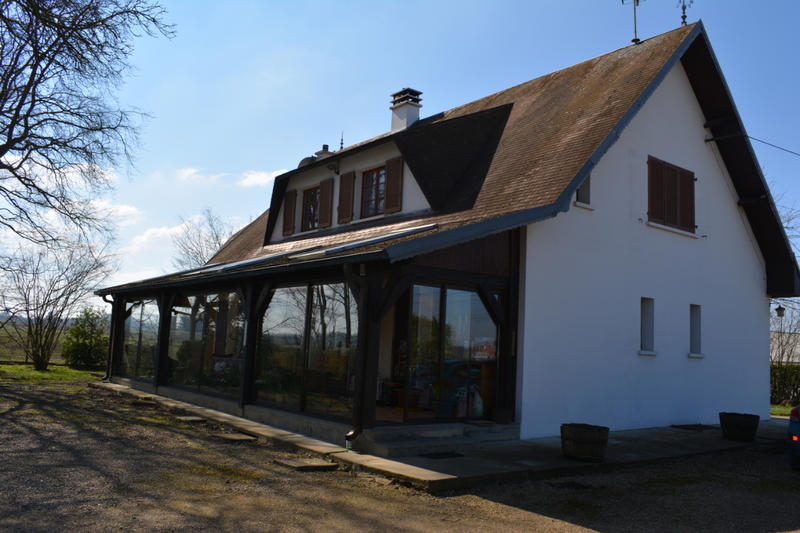 Maison - 202 m² - 10 pièces