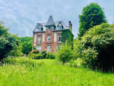 Maison de maîtres - 300 m² - 9 pièces