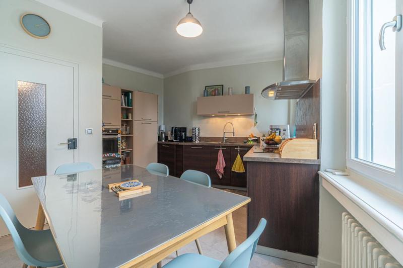 Maison - 194 m² - 7 pièces