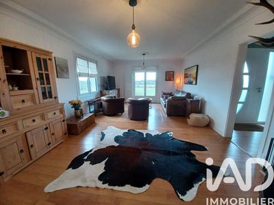 Maison - 140 m² - 6 pièces