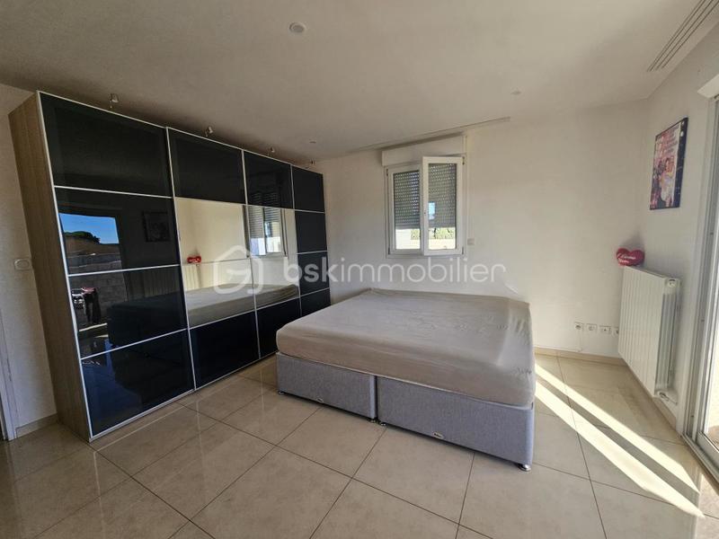 Villa - 189 m² - 8 pièces