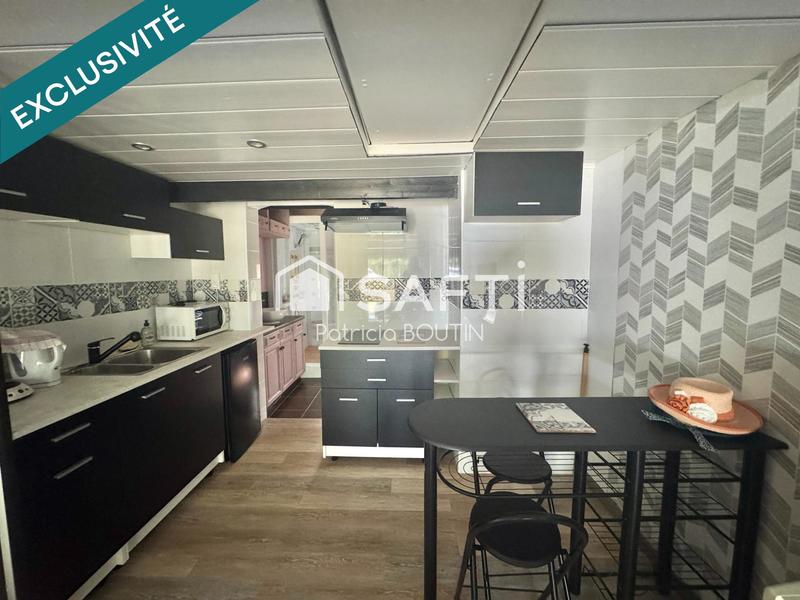 Maison - 212 m² - 8 pièces