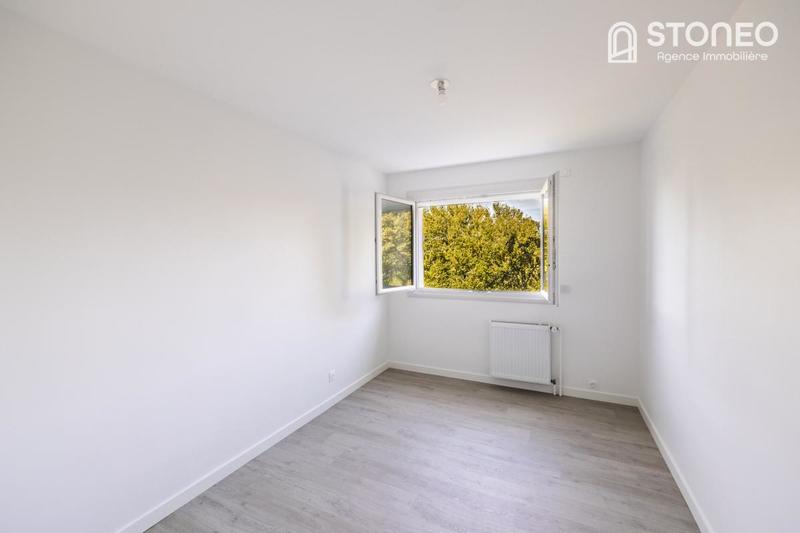 Appartement ancien - 80 m² - 4 pièces