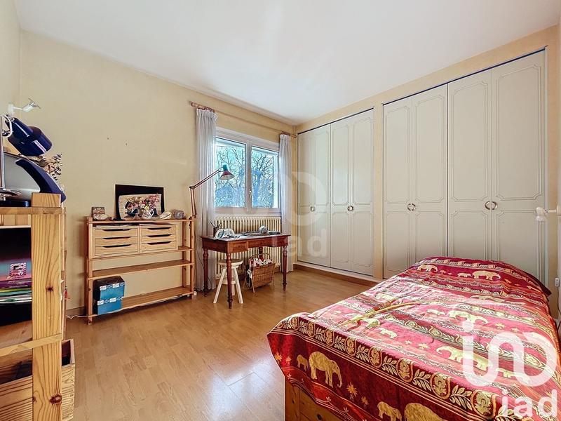 Maison - 161 m² - 7 pièces