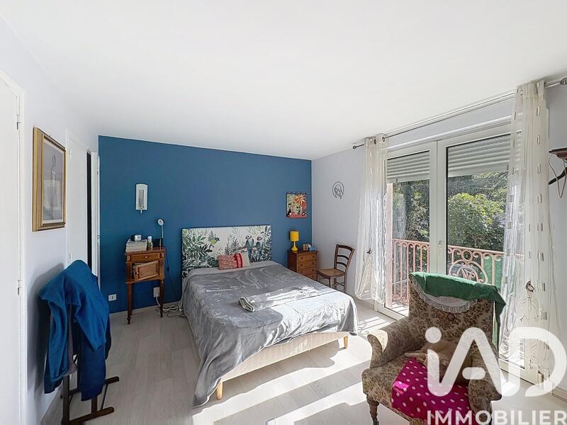 Maison - 121 m² - 4 pièces