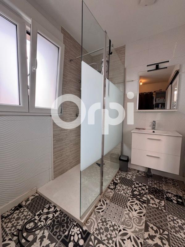 Maison - 147 m² - 5 pièces