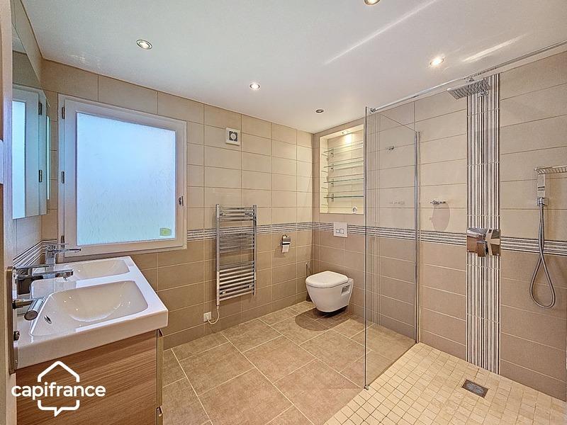 Maison - 131 m² - 7 pièces