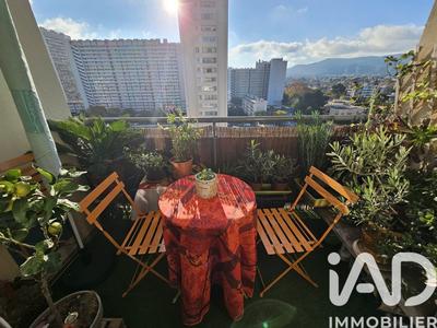 Appartement - 70 m² - 4 pièces