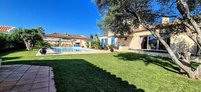 Villa - 158 m² - 6 pièces