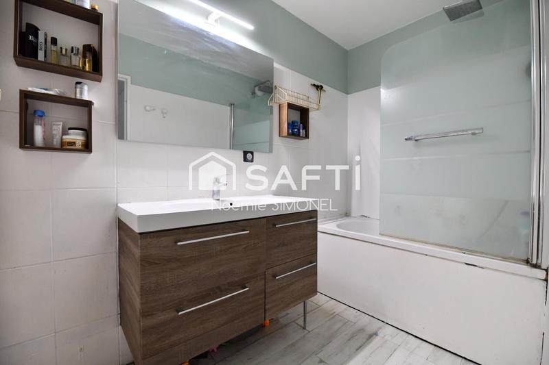 Appartement - 83 m² - 4 pièces