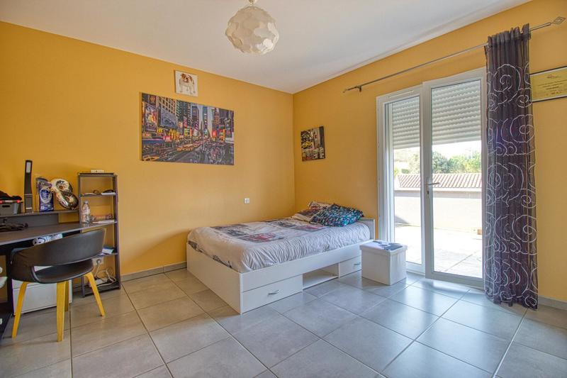 Maison - 193 m² - 6 pièces