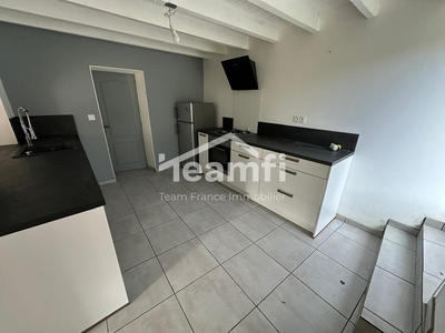 Maison - 102 m² - 6 pièces