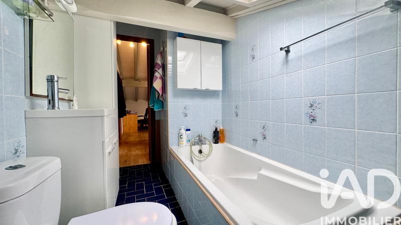 Maison - 224 m² - 11 pièces