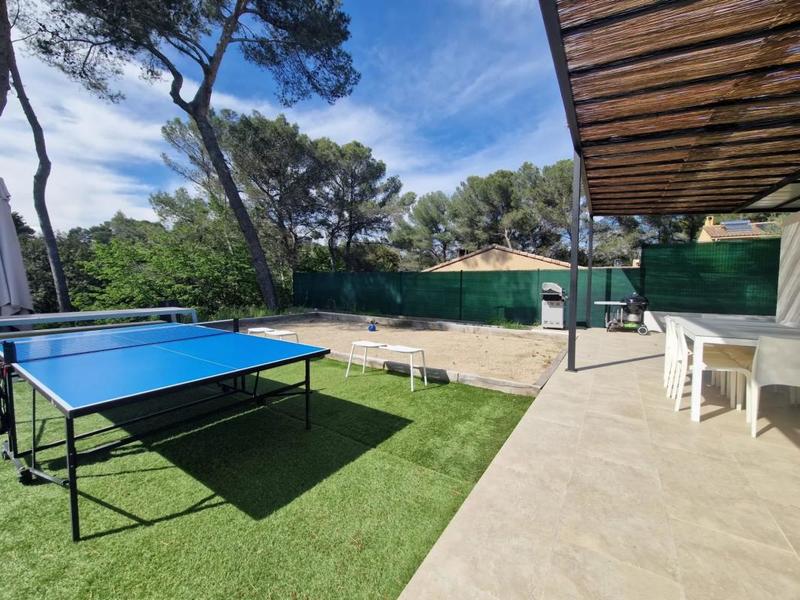 Villa - 190 m² - 6 pièces