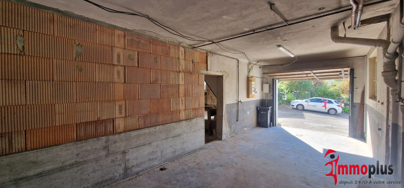 Maison - 210 m² - 5 pièces