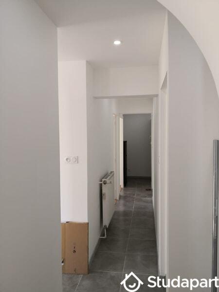 Chambre - 9 m² - 1 pièce