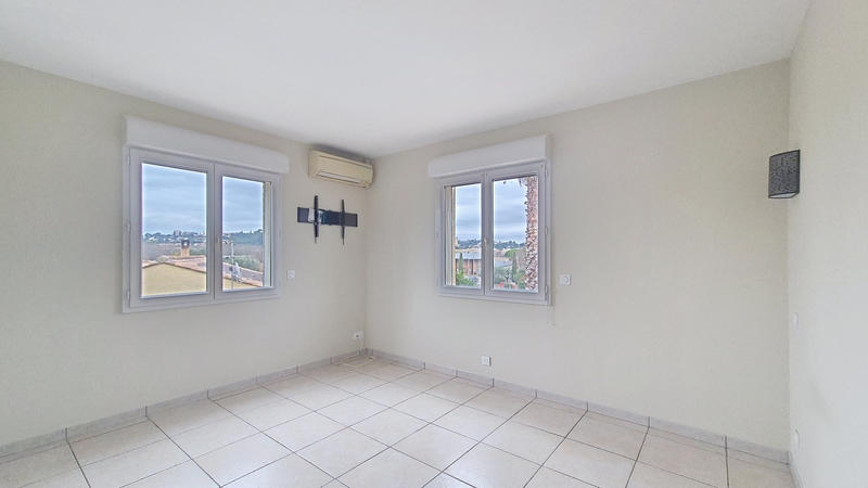 Maison - 121 m² - 5 pièces