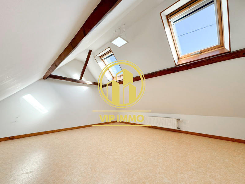 Maison - 103 m² - 5 pièces