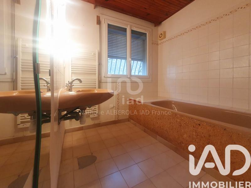 Maison - 104 m² - 4 pièces