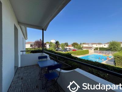 Chambre - 12 m² - 1 pièce