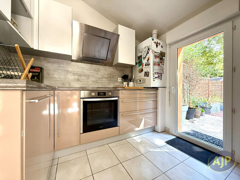 Maison - 82 m² - 4 pièces