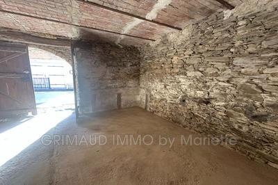 Grange - 50 m² - 2 pièces