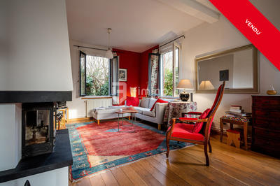 Maison - 189 m² - 7 pièces