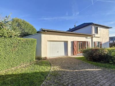 Maison - 94 m² - 4 pièces