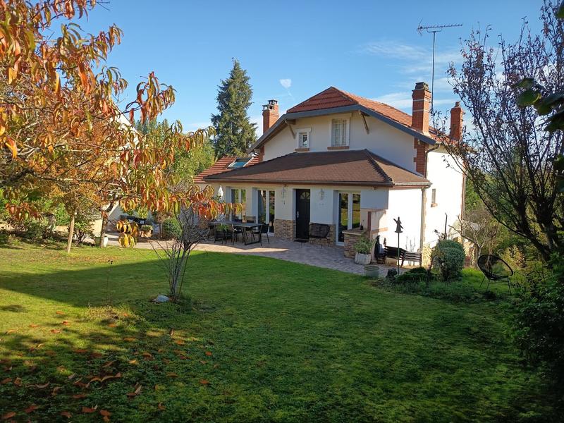 Maison - 158 m² - 6 pièces