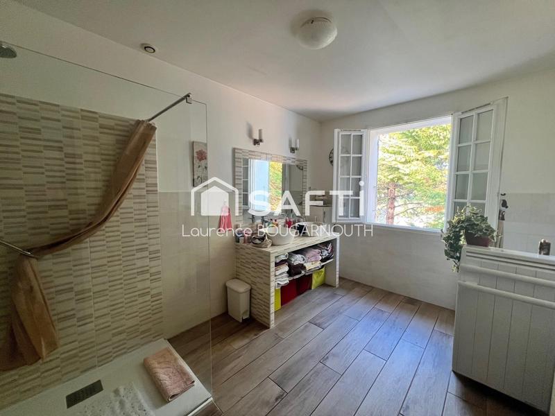 Maison - 150 m² - 5 pièces