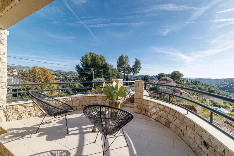 Maison - 142 m² - 5 pièces