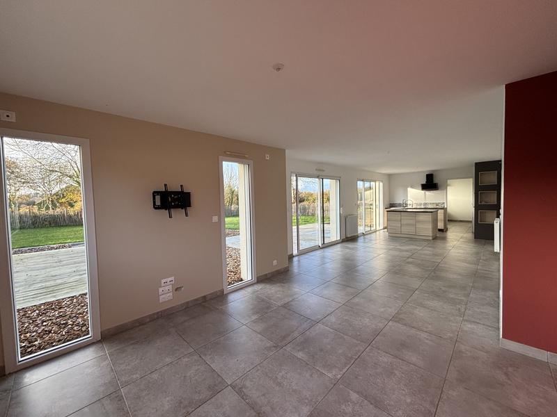 Maison - 110 m² - 5 pièces