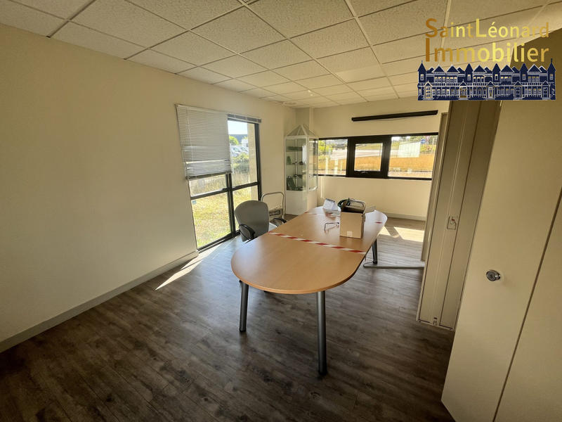 Local d'activités - 2 550 m²