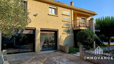 Maison - 170 m² - 7 pièces