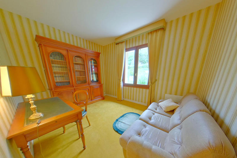 Maison - 172 m² - 6 pièces