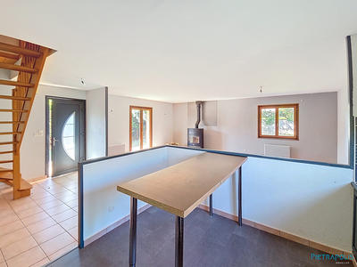 Maison - 157 m² - 7 pièces