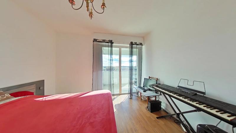 Appartement - 103 m² - 5 pièces