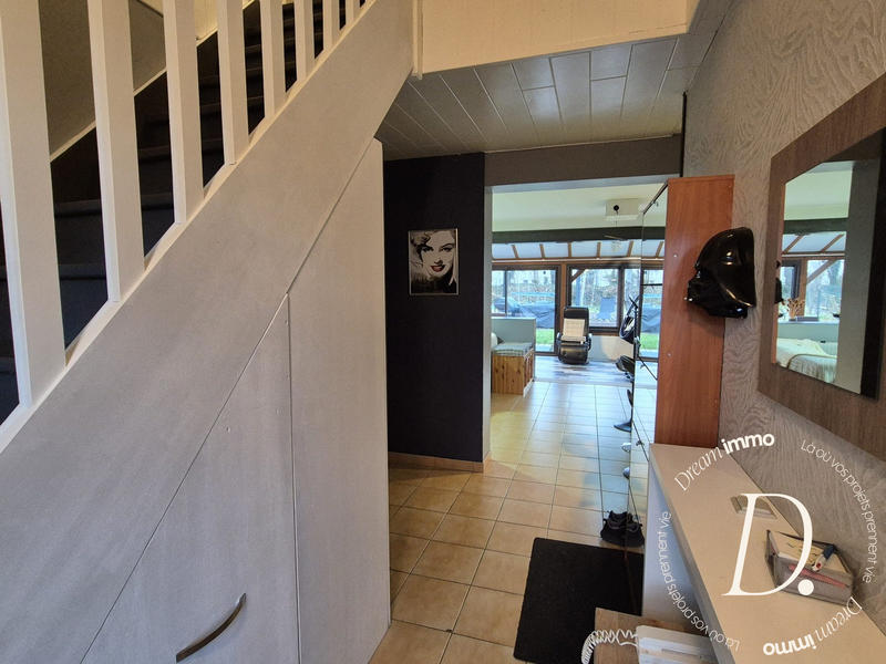 Maison traditionnelle - 120 m² - 6 pièces