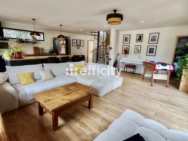 Villa - 105 m² - 4 pièces