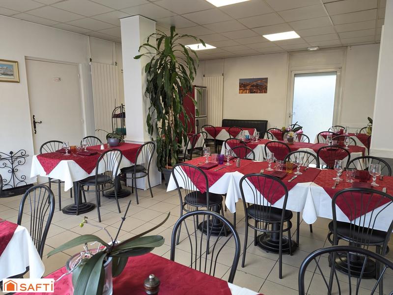 Local commercial - 70 m² - 4 pièces