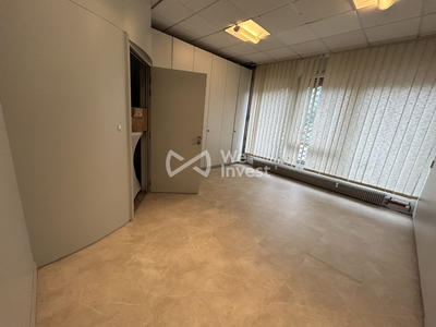 Bureau - 450 m²