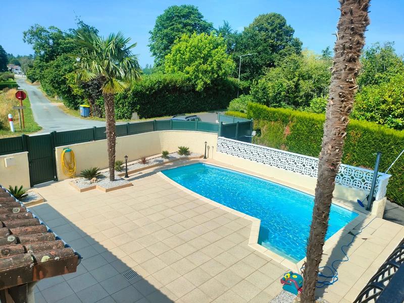 Villa - 175 m² - 6 pièces