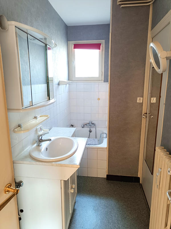 Appartement - 57 m² - 3 pièces