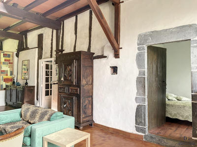 Maison - 272 m² - 6 pièces