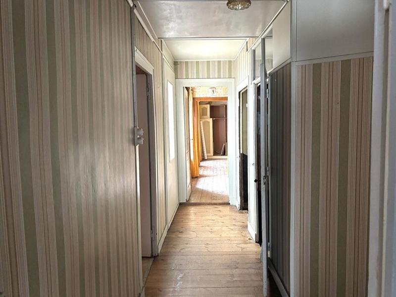 Maison - 180 m² - 7 pièces