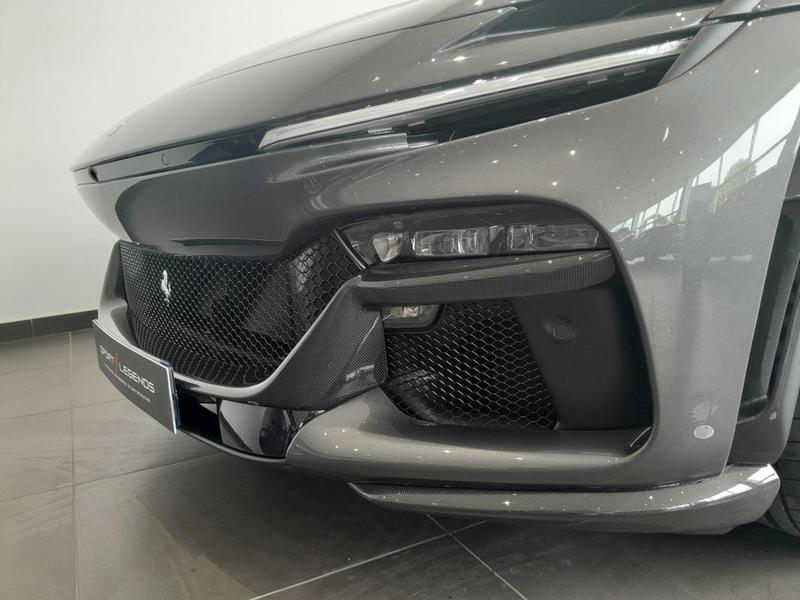 Ferrari Purosangue 6.5 V12 725 ch