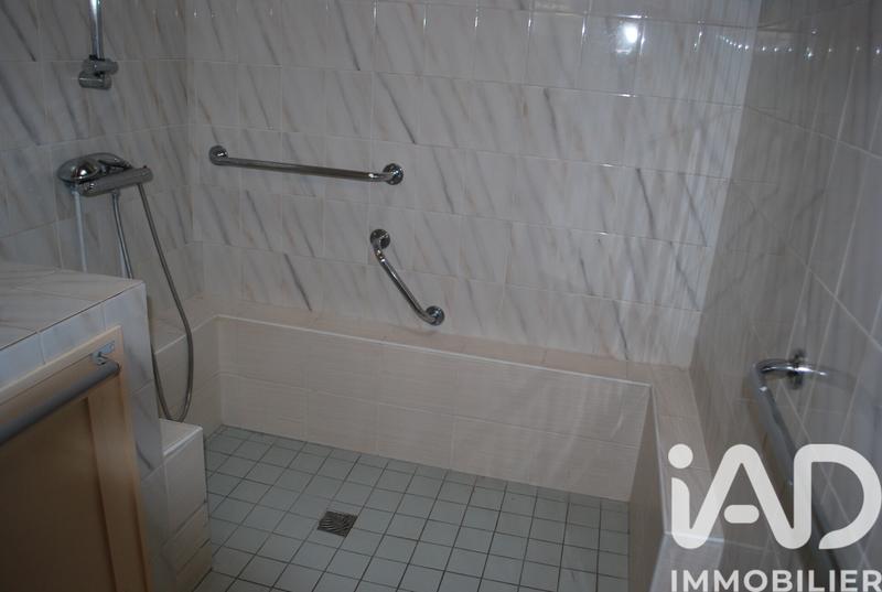 Maison - 122 m² - 7 pièces