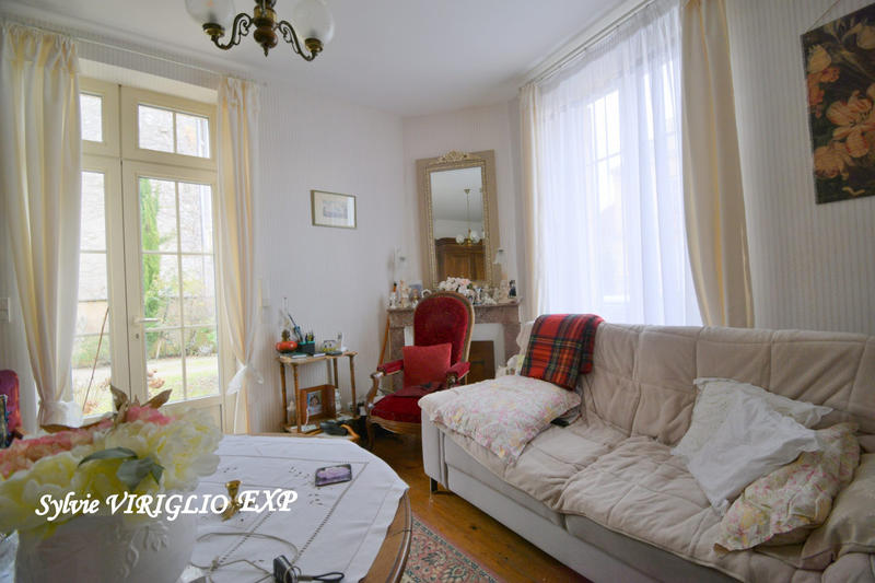 Maison - 155 m² - 6 pièces