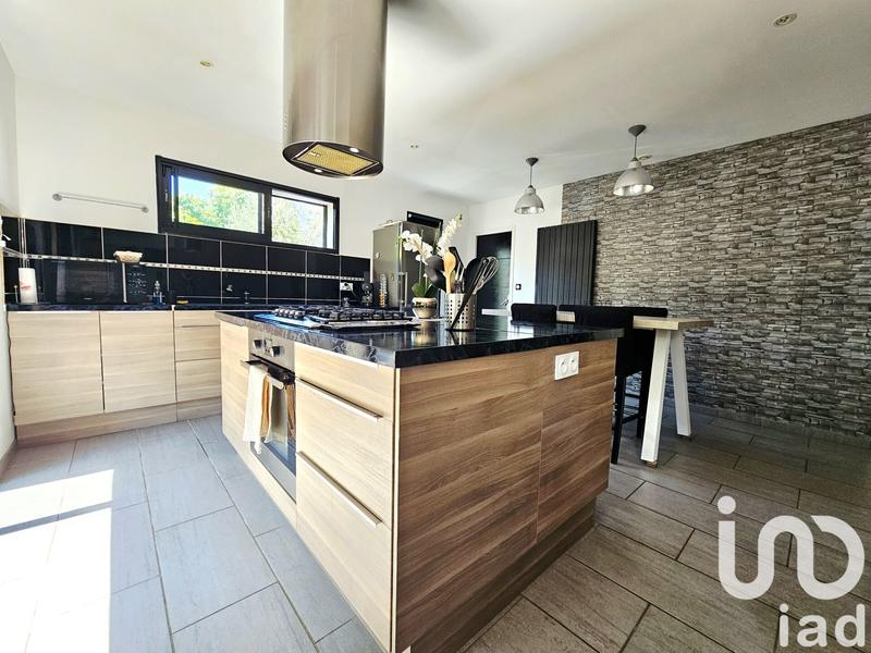 Maison - 152 m² - 6 pièces